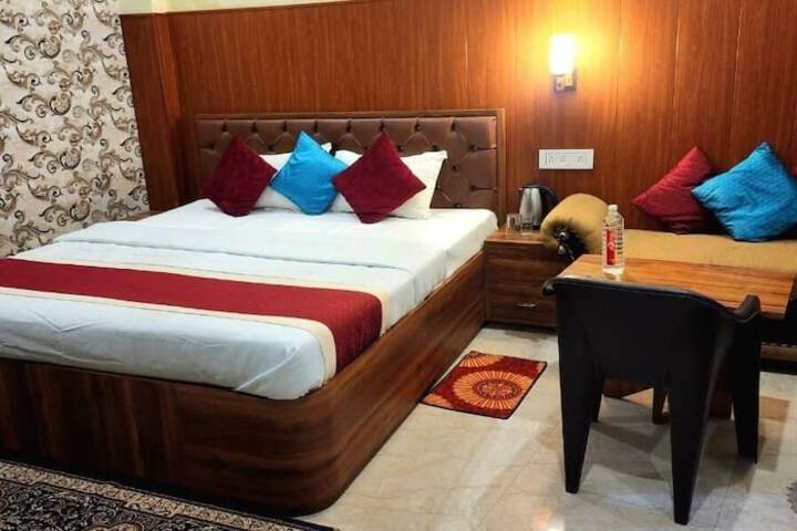 Room 19 of 26
