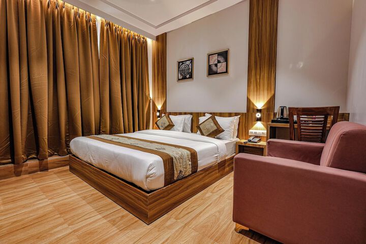 Room 29 of 156