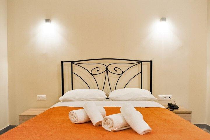 Room 20 of 44