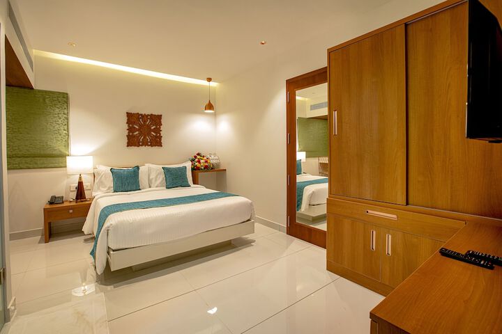 Room 7 of 31