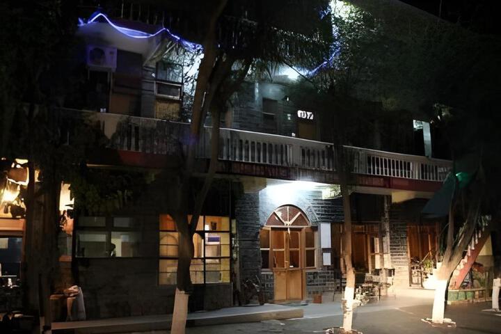 Hotel New Spring View Tatapani (50 km from Shimla)
