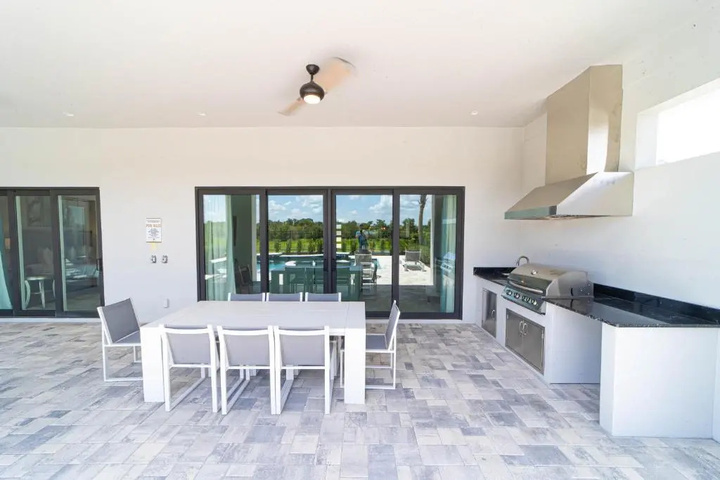 Terrace/Patio 8 of 21