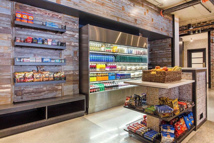 Snack bar
