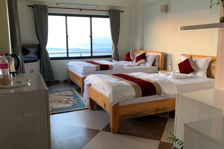 Room 15 of 111
