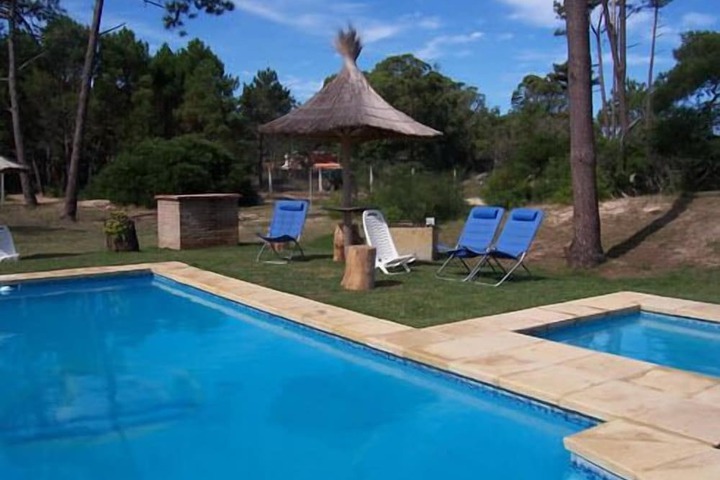 Pool Hotel