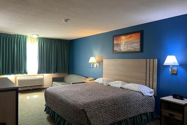 Room 12 of 43