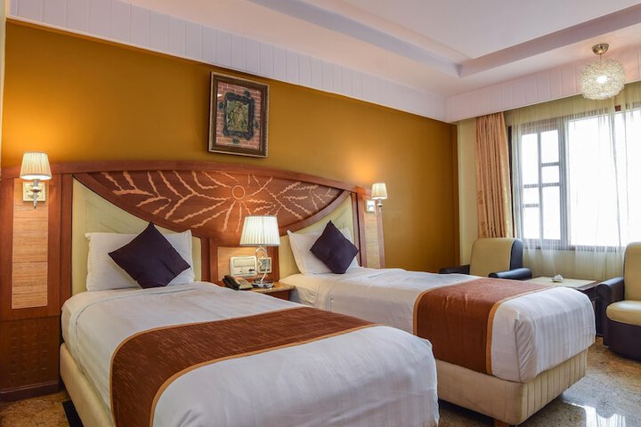 Room 15 of 22
