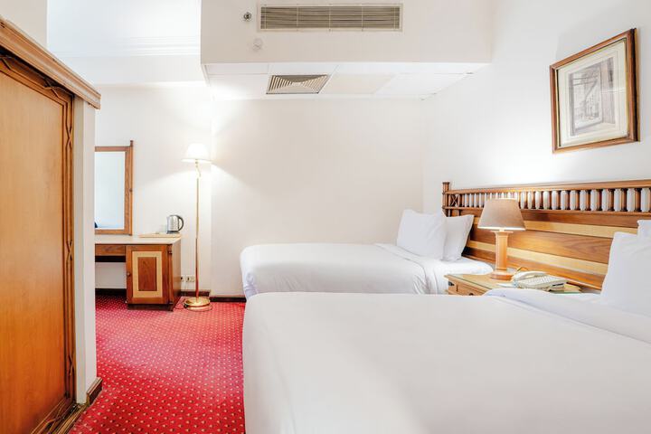 Room 57 of 117