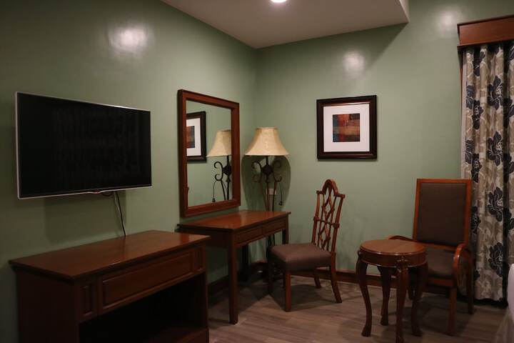 Room 55 of 90