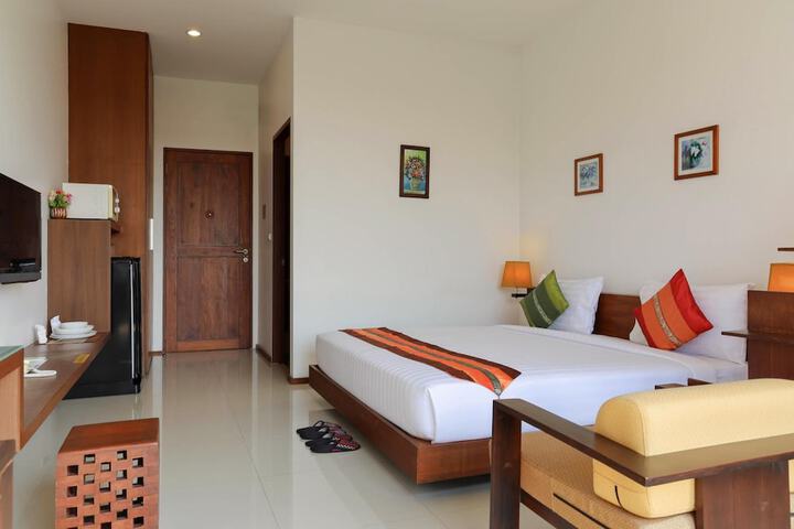 Room 18 of 72