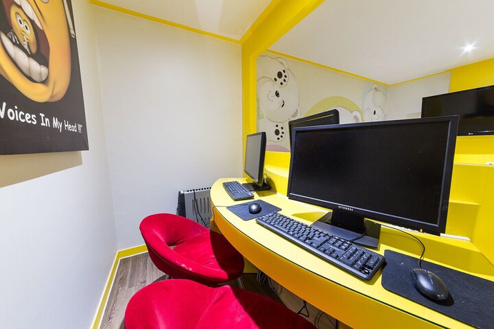 Room 42 of 54