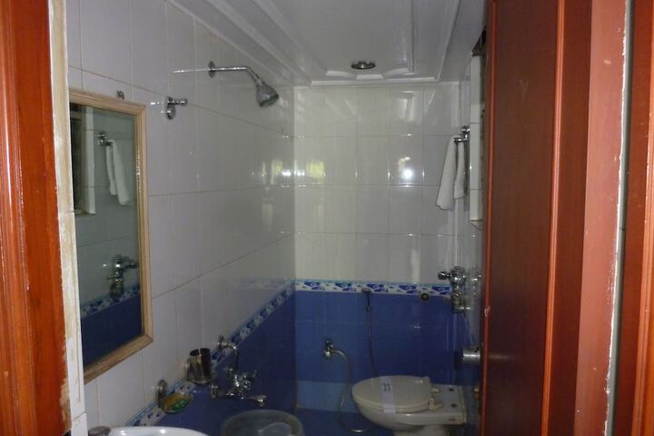 Room 31 of 45