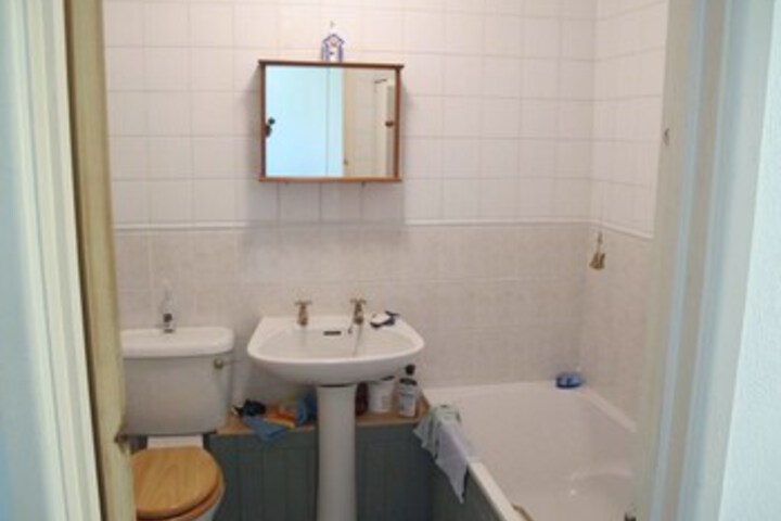 Room 3 of 24