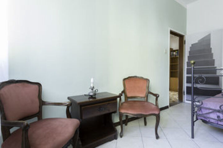 Room 111 of 260