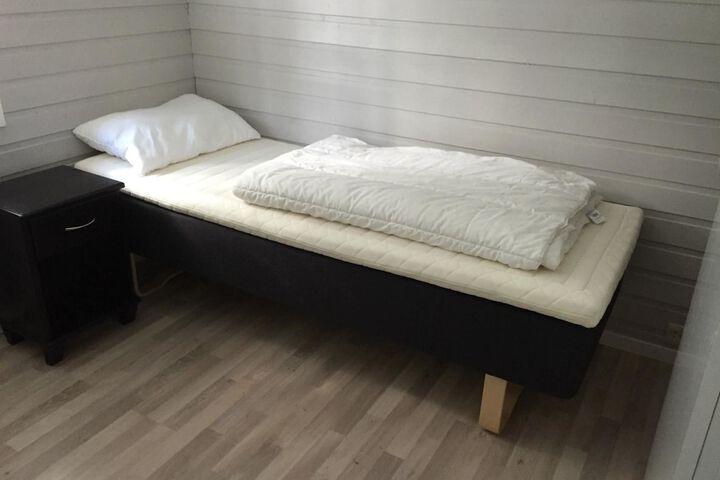 Room 6 of 52