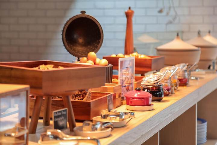 Breakfast/Coffee Service 49 of 69