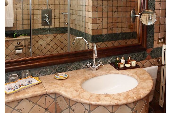 Bathroom Interior Photo