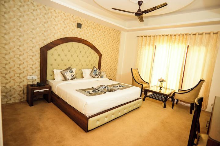 Room 7 of 23