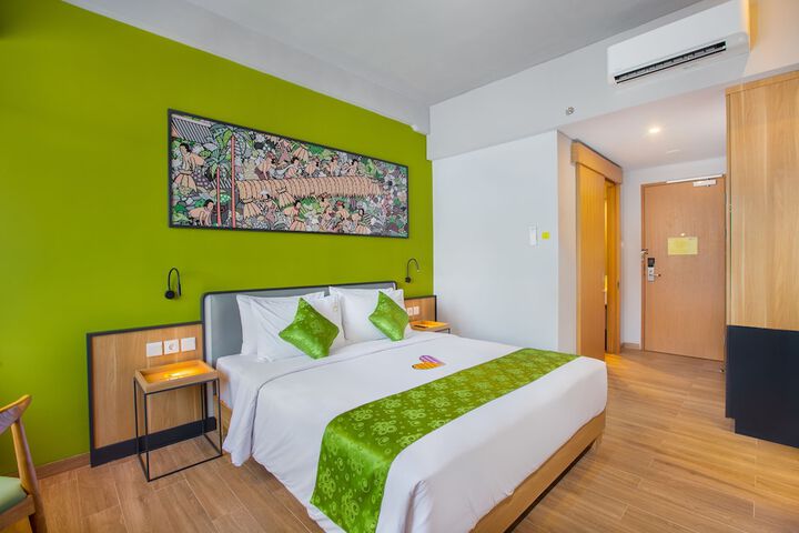 Room 3 of 25