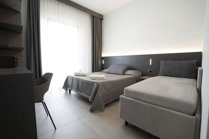 Room 19 of 61