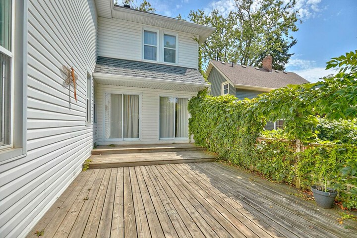 Terrace/Patio 13 of 21