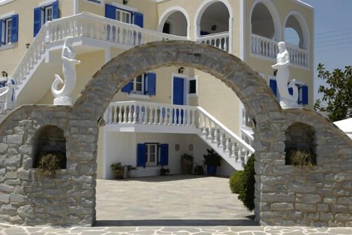 Eleana Studios in Paros