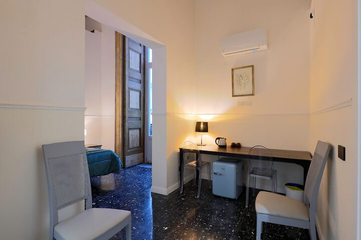 Room 18 of 84