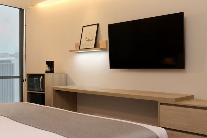Room 14 of 81