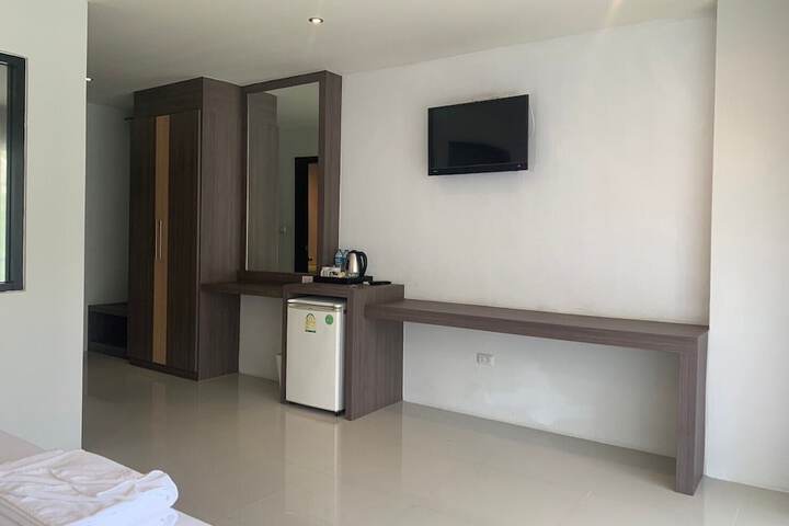 Room 75 of 164