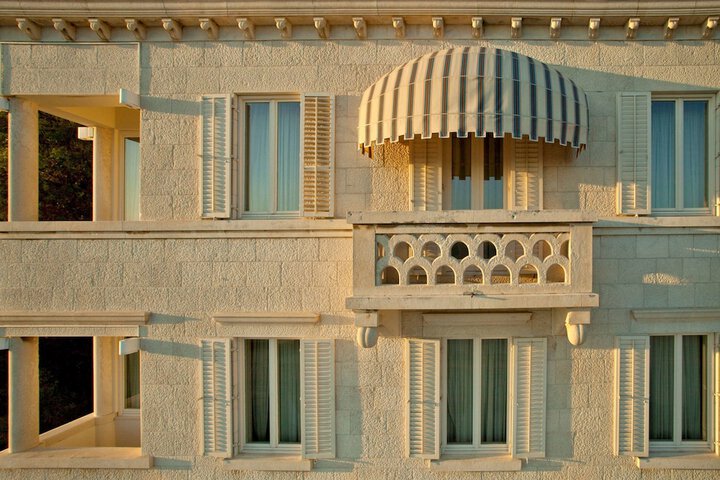 Hotel 14 of 19