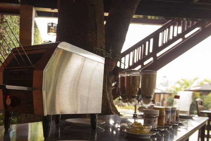 Breakfast/Coffee Service 50 of 93