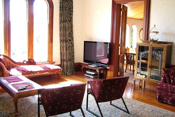 Hotel Interior 4 of 39