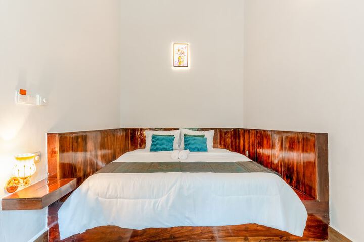 Room 3 of 39