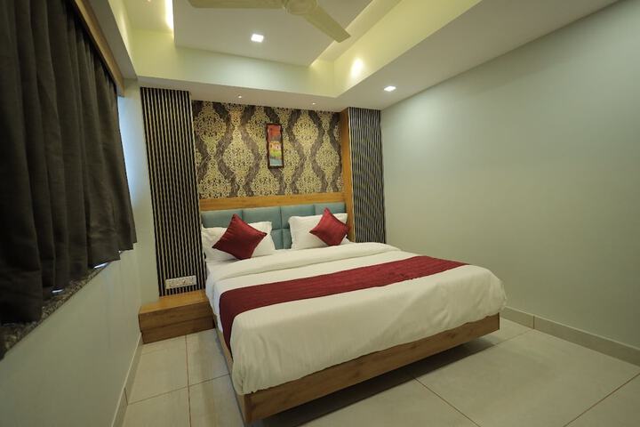 Room 3 of 14