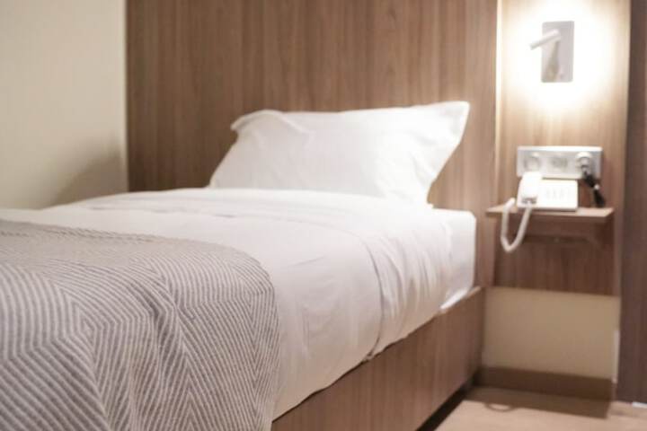 Room 3 of 12