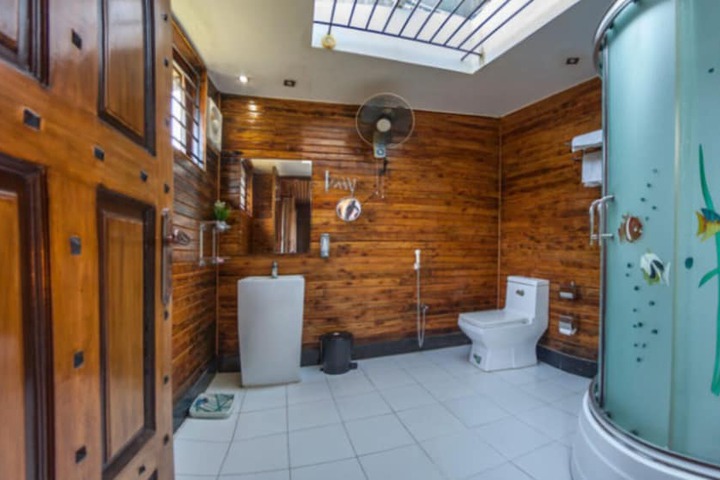 Room 5 of 21