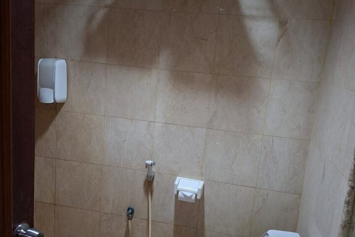 Room 15 of 20