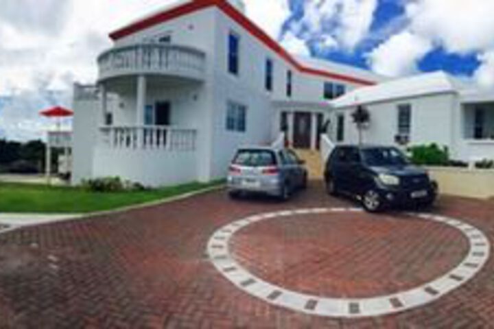 Hotel 8 of 25