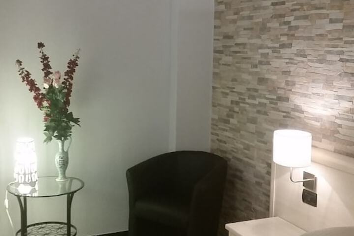 Room 7 of 56