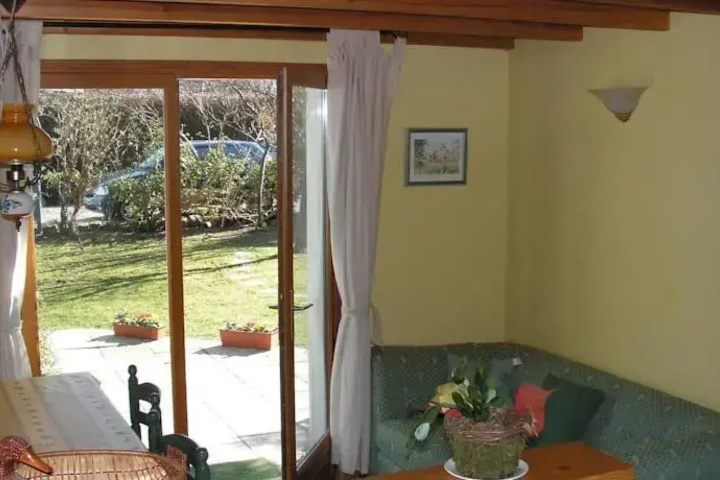 Terrace/Patio 5 of 8