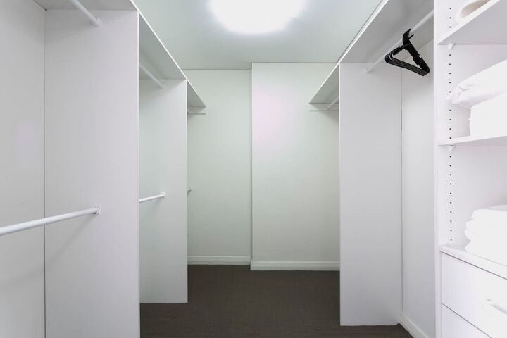 Room 19 of 25