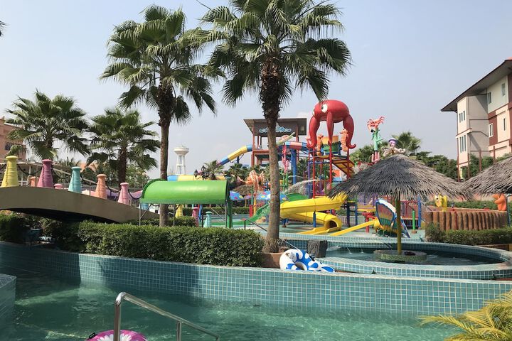 Usotel Waterland Hotel