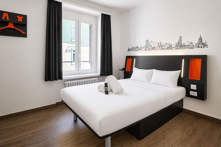 Exterior of easyHotel Zürich City Limmatplatz