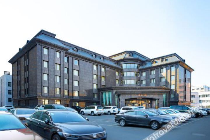 Hotel 3 of 18