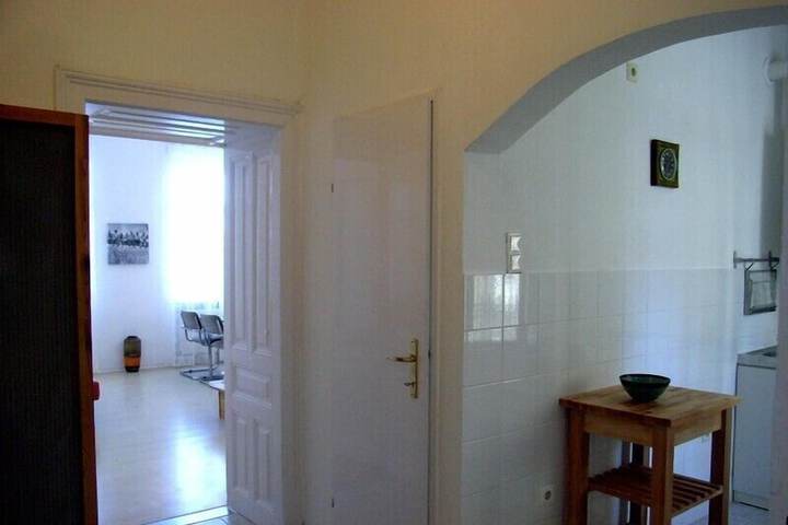Room 42 of 108