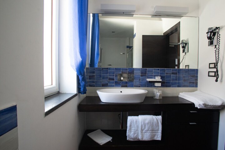 Clean Restrooms
