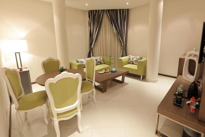 Room 3 of 5