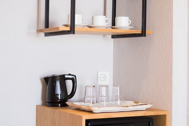 Breakfast/Coffee Service 64 of 108