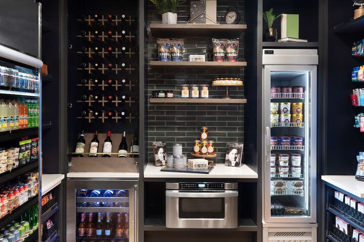 Snack bar