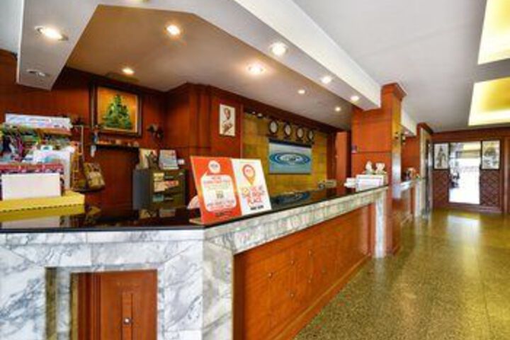 NIDA Rooms Pak Nam Seven Voque
